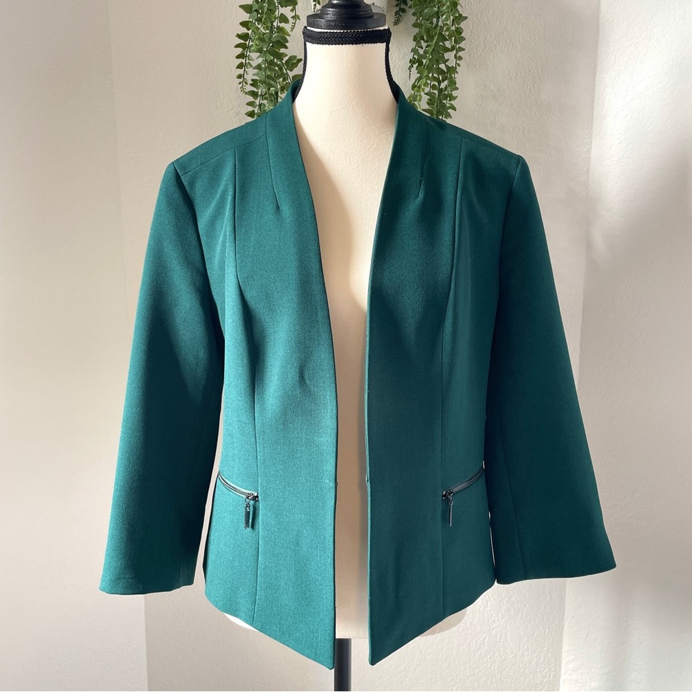 Kasper Petite 12 Collarless Zip Pocket Blazer